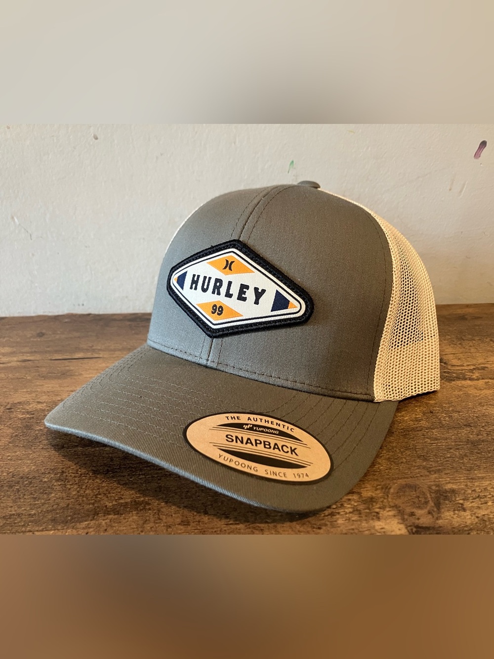 Hurley trucker hat